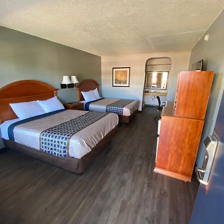 Americas Best Value Inn - Gainesville Bagian luar foto