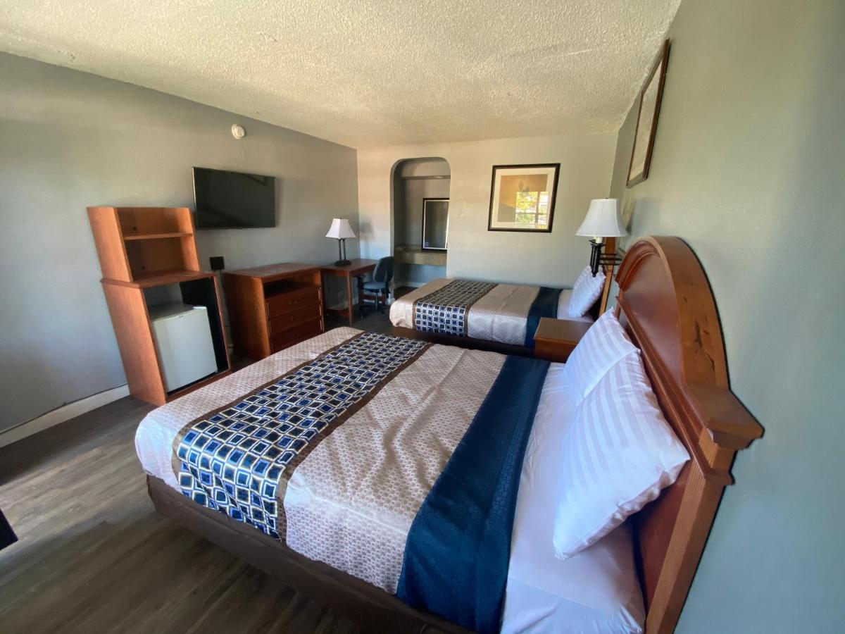 Americas Best Value Inn - Gainesville Bagian luar foto