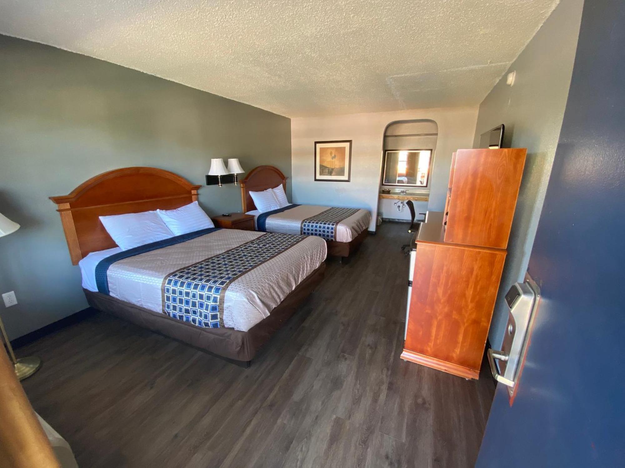 Americas Best Value Inn - Gainesville Bagian luar foto