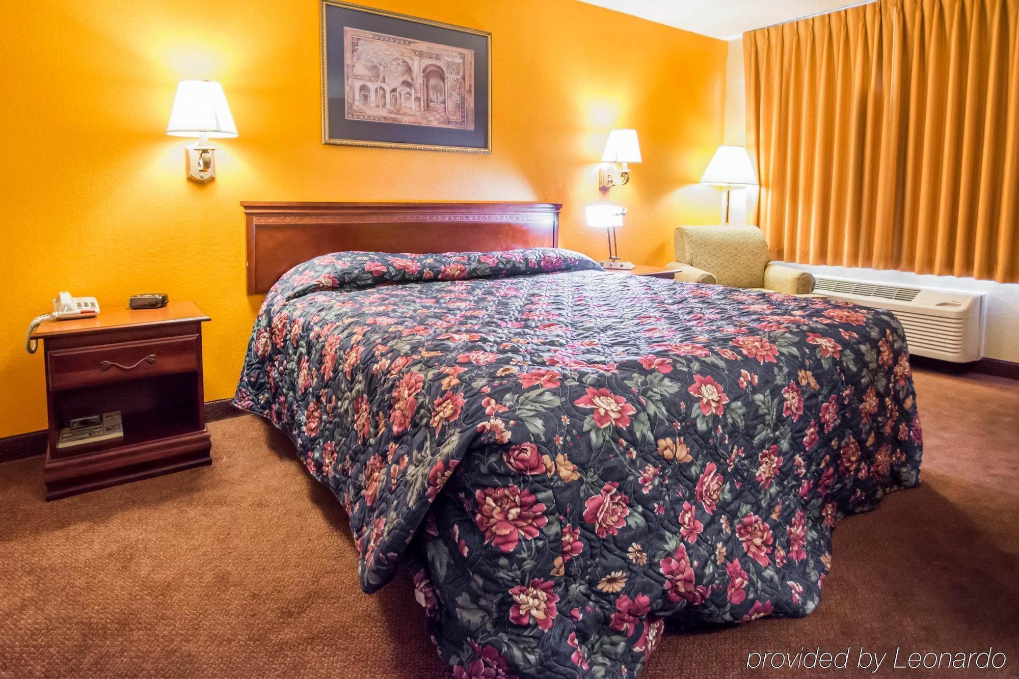 Americas Best Value Inn - Gainesville Bagian luar foto