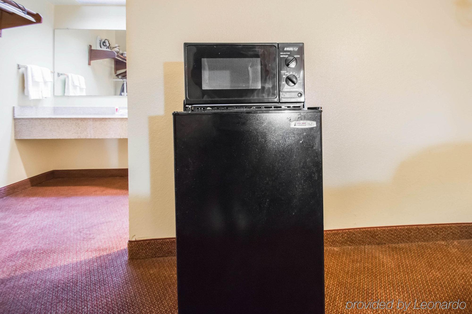 Americas Best Value Inn - Gainesville Bagian luar foto