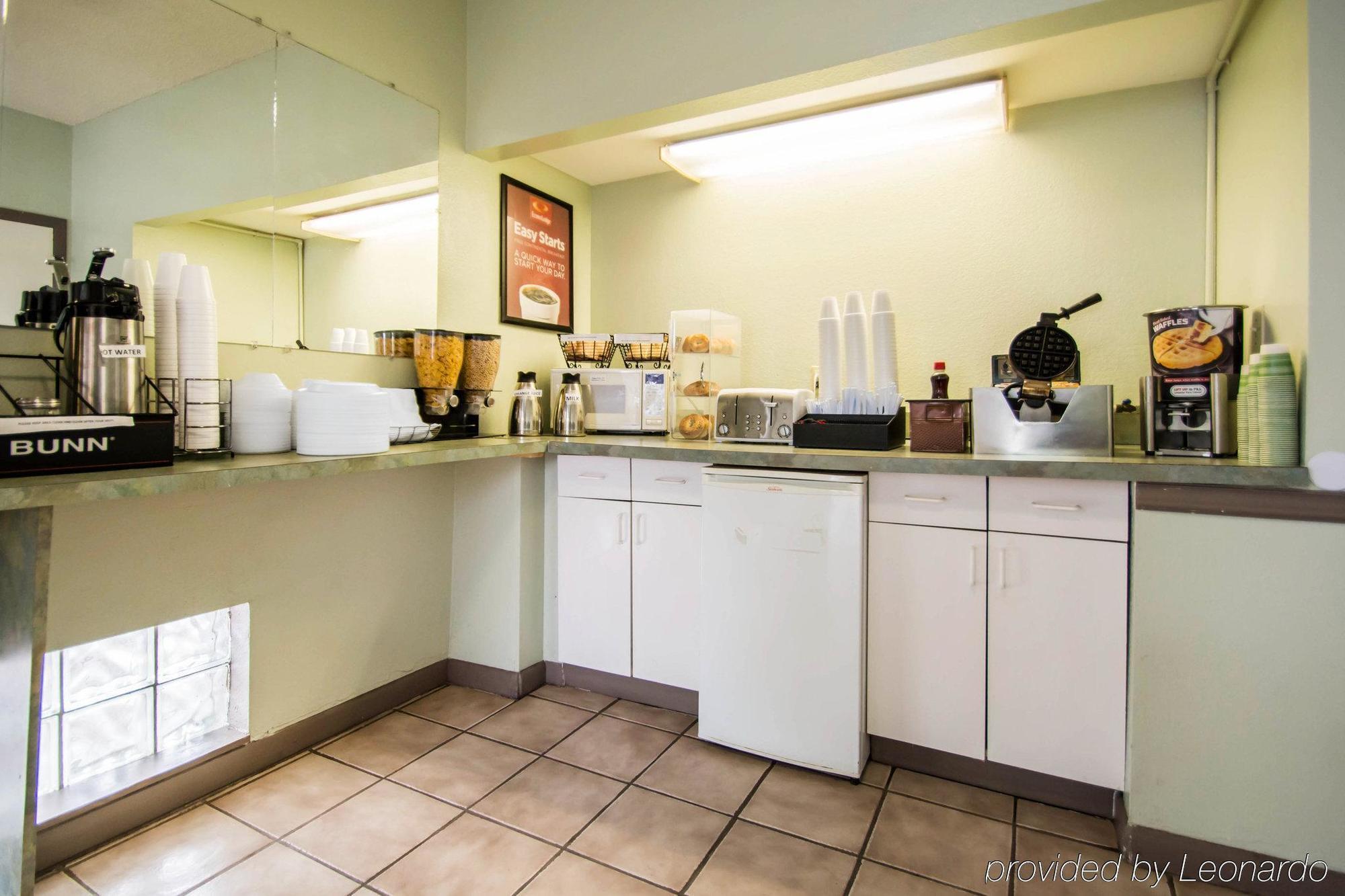 Americas Best Value Inn - Gainesville Bagian luar foto