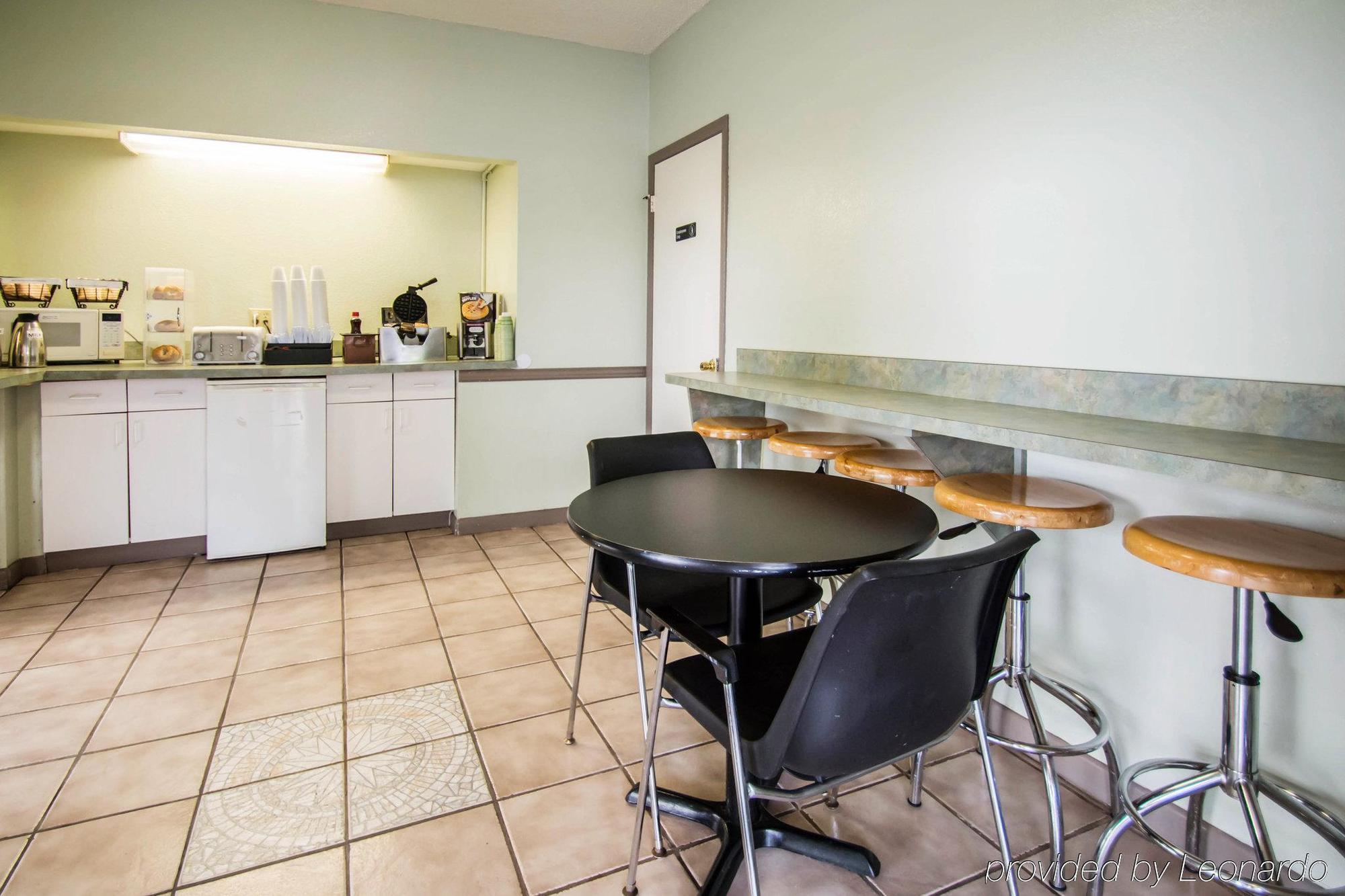 Americas Best Value Inn - Gainesville Bagian luar foto